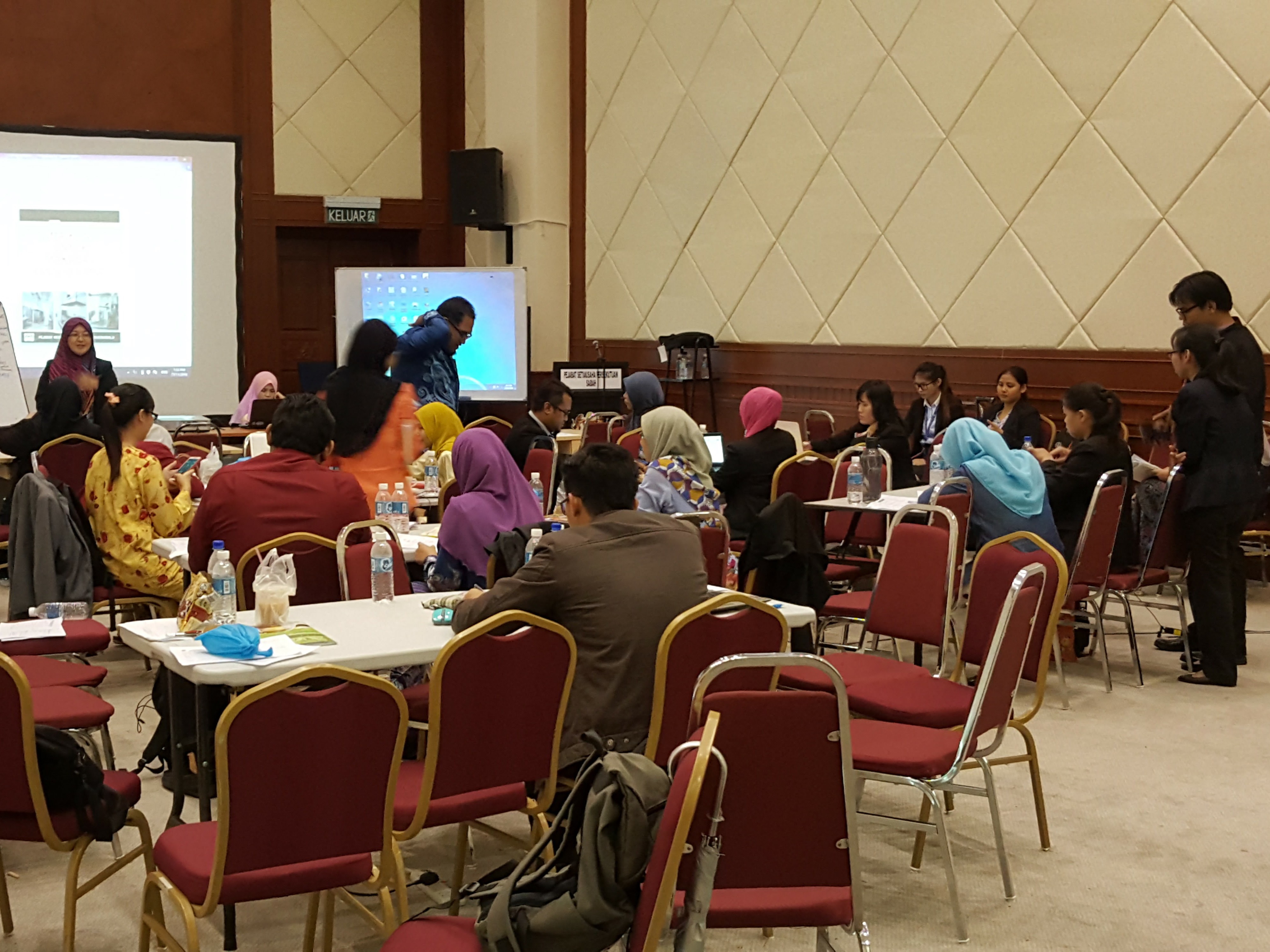 Galeri latihan Microsoft Office Sabah