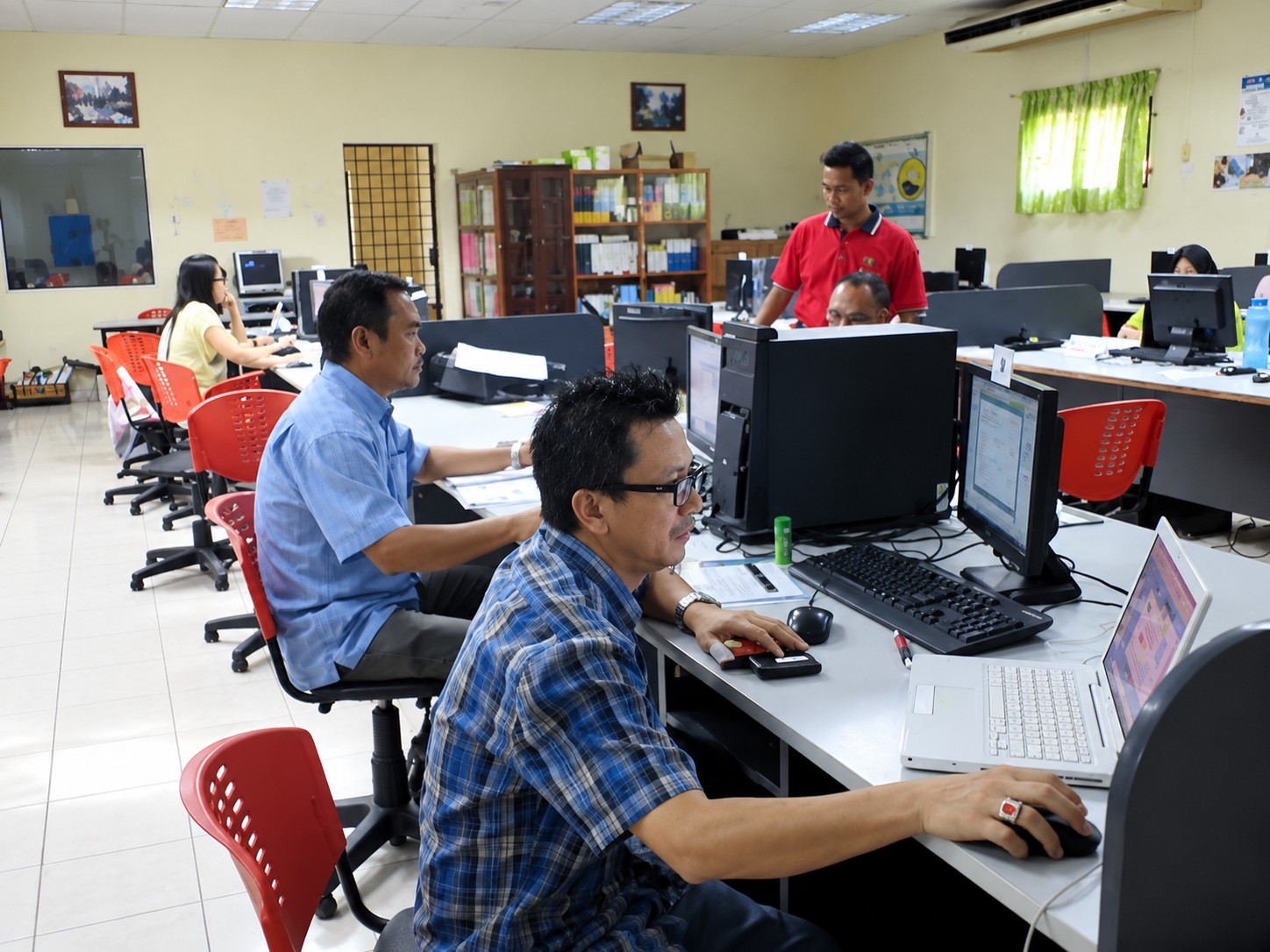 Galeri latihan Microsoft Office Sabah