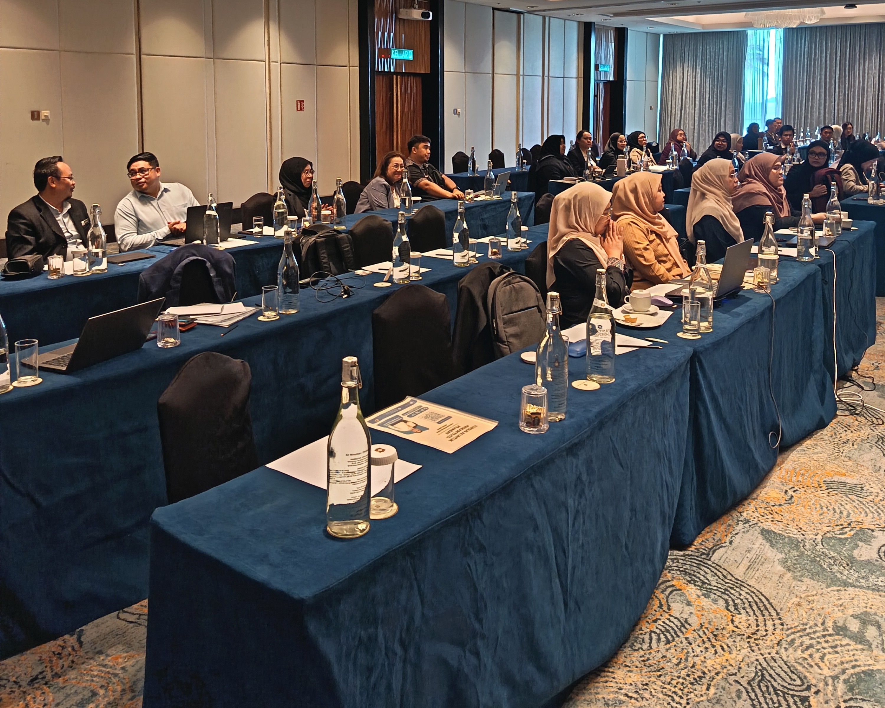 Latihan NotebookLM dalam Kursus AI di Sabah