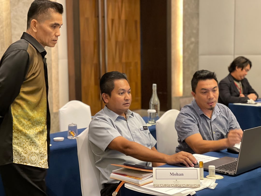Latihan NotebookLM dalam Kursus AI di Sabah