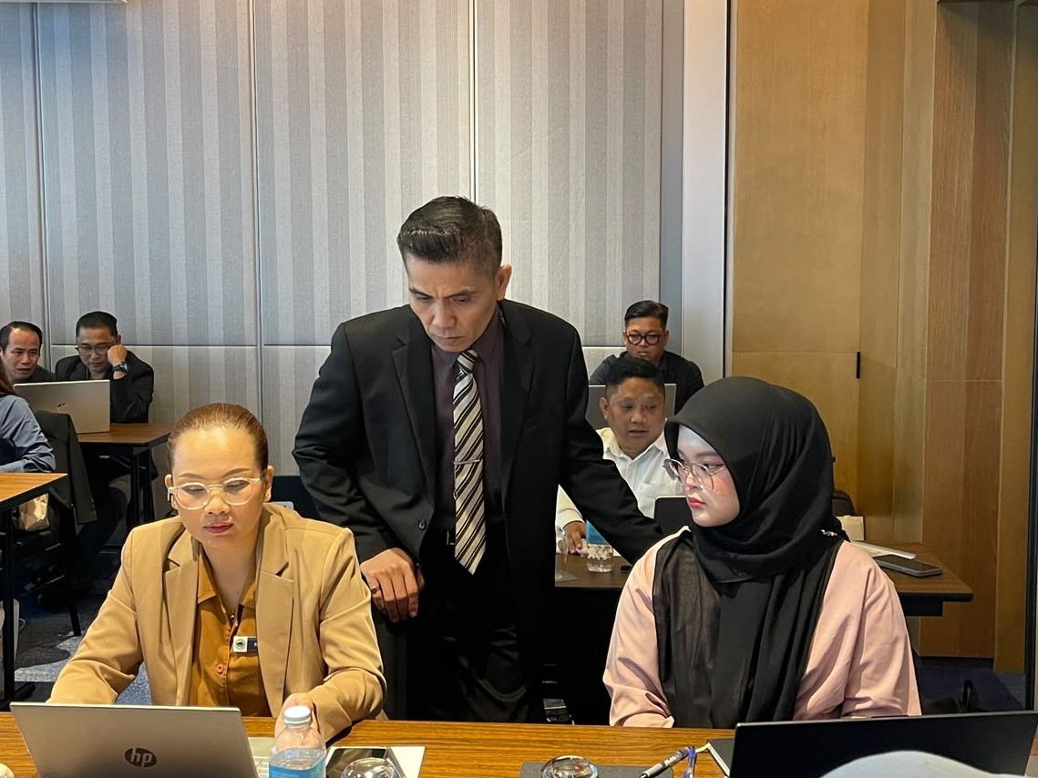 Latihan NotebookLM dalam Kursus AI di Sabah
