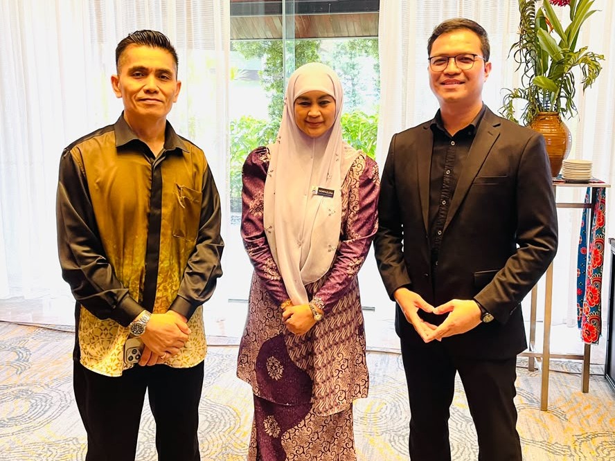 Sesi utama Kursus AI Produktiviti Pejabat di Kota Kinabalu Sabah