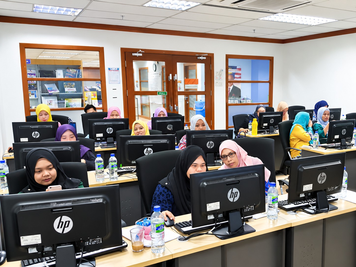 Penceramah AI untuk latihan in-house organisasi kerajaan di Putrajaya